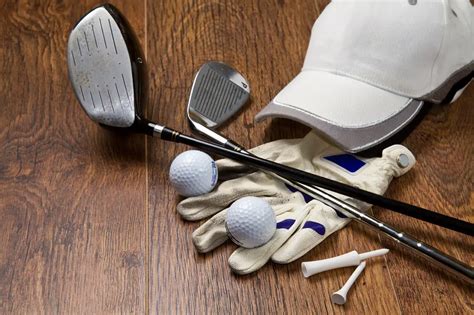 how to travel with golf clubs and the importance of packing light